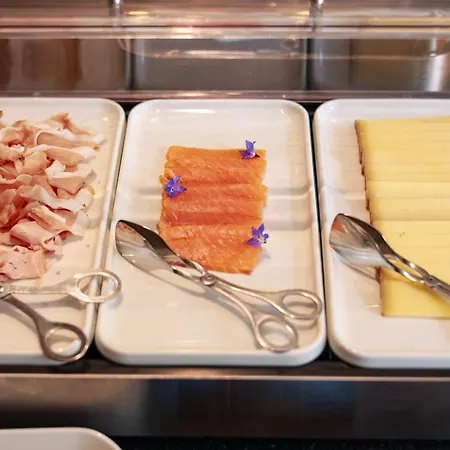 - Restaurant Le Cerf & Otel