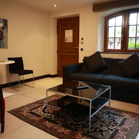 - Restaurant Le Cerf & 4*