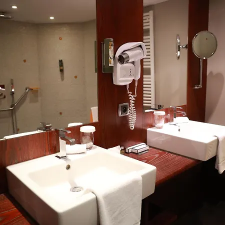 - Restaurant Le Cerf &