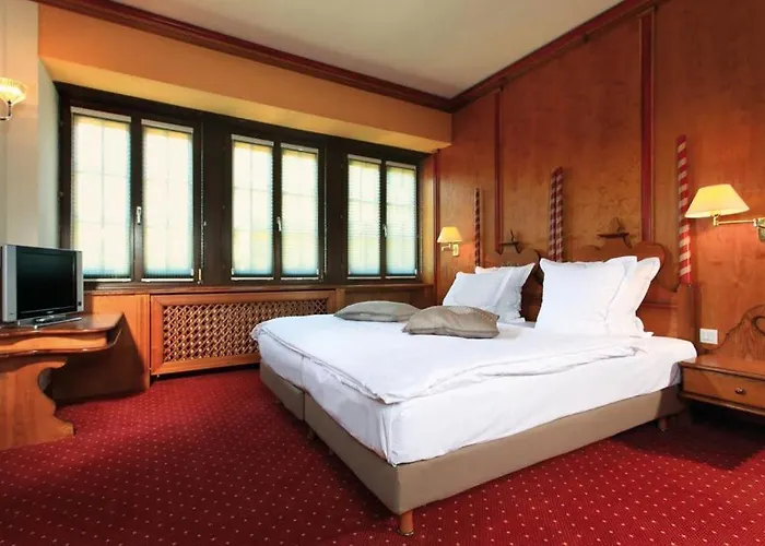 - Restaurant Le Cerf & Hotell Marlenheim